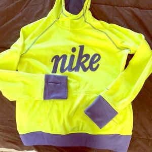 Women’s NIKE hooded sweatshirt LARGE